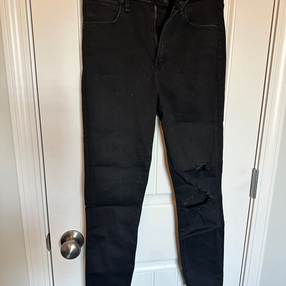 Womens Abercrombie and Fitch Skinny Ankle Jean